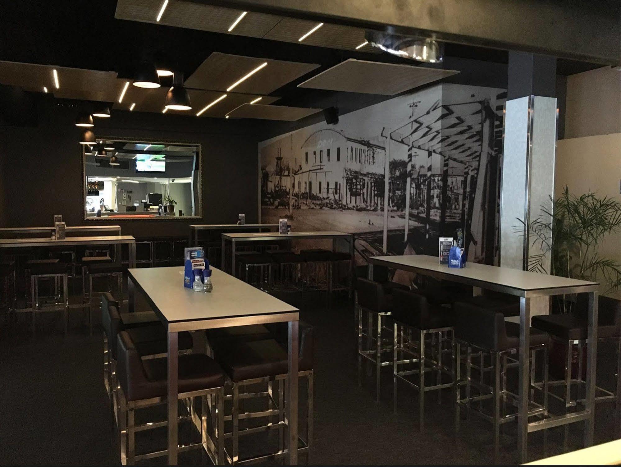The Cavenagh Hotel Darwin Exterior foto